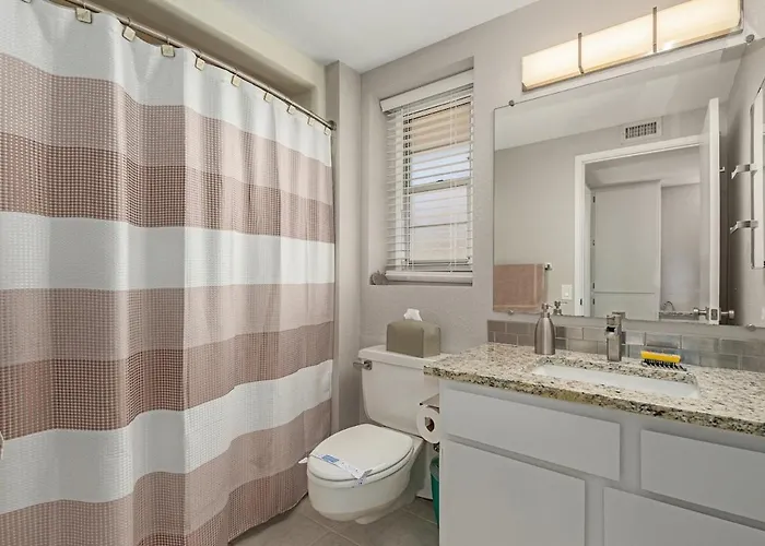 Holiday home Quaint Abode I 1 Bedroom Ensuite, Patio, Sunsets