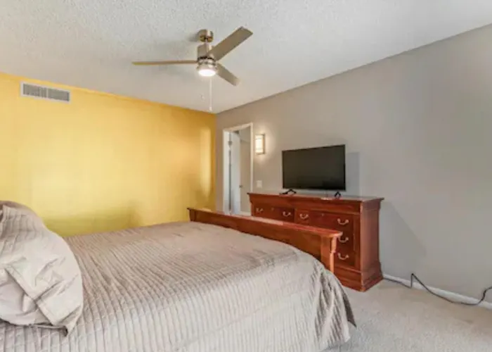 Quaint Abode I 1 Bedroom Ensuite, Patio, Sunsets *